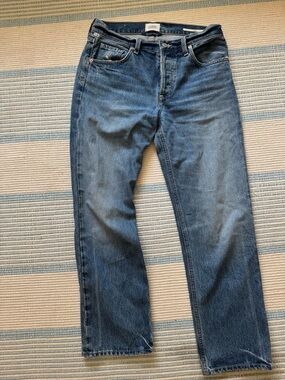 Neve Straight-Leg Jeans